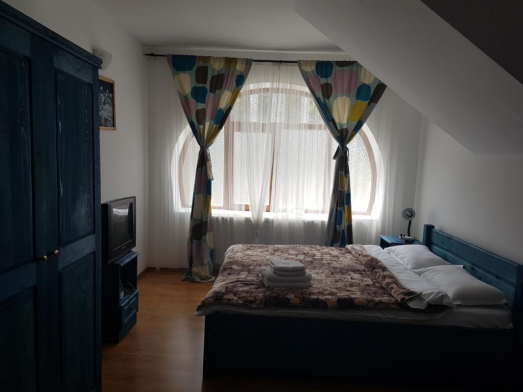 Casa Olguta Lejlighed Sinaia Eksteriør billede